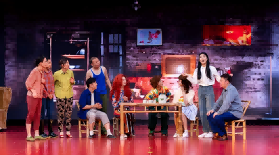 红耀铸魂育新苗 美育浸润绽芳华 ——纪念中国人民抗日战争暨世界反法西斯战争胜利80周年主题演出《我爱北京天安门》